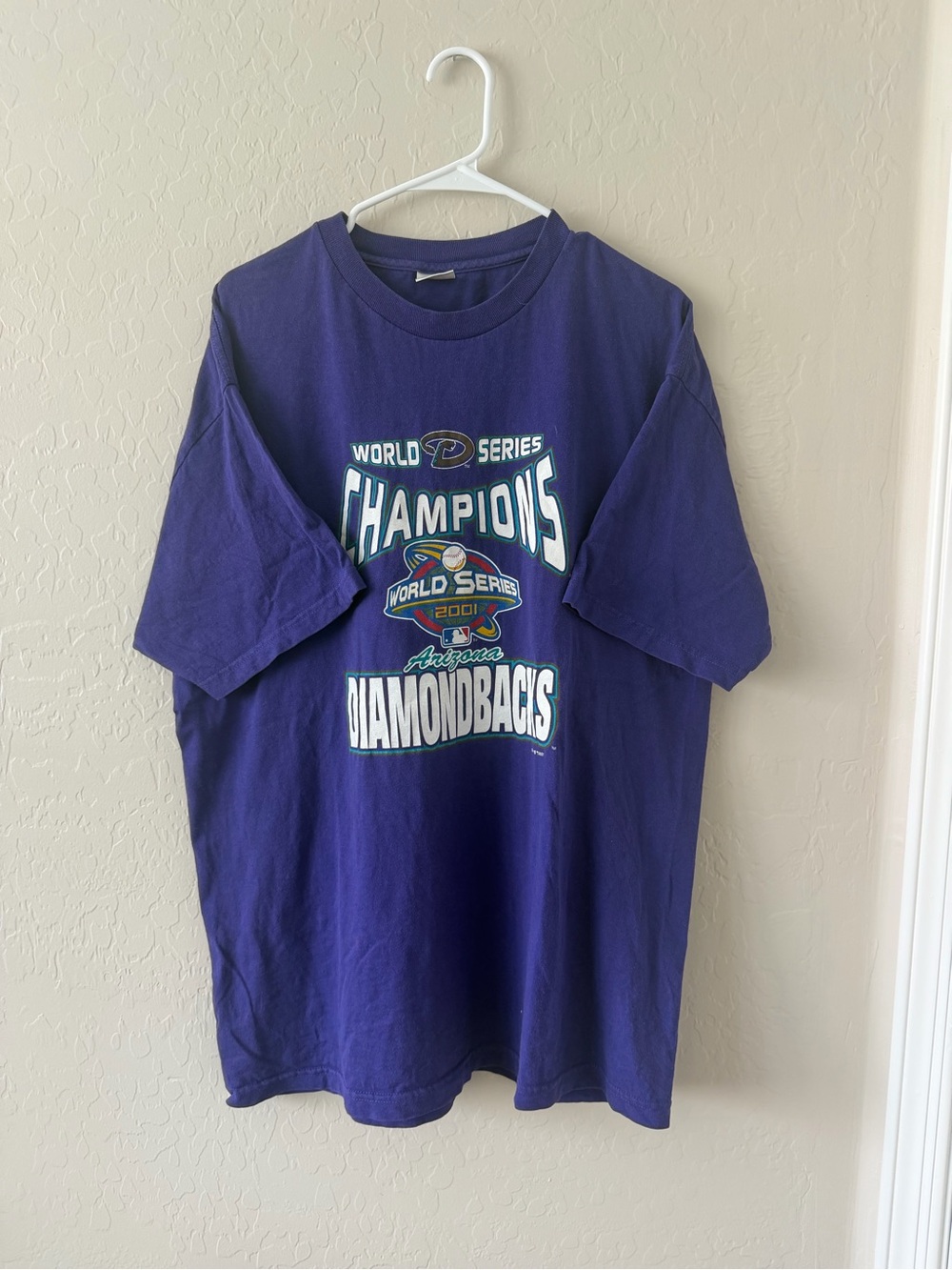 Arizona 2001 Diamondbacks Purple World Series Champions T-Shirt